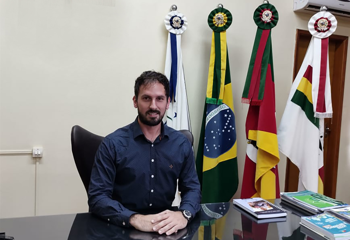 PREFEITO MARCOS CORSO RETORNA ÀS ATIVIDADES